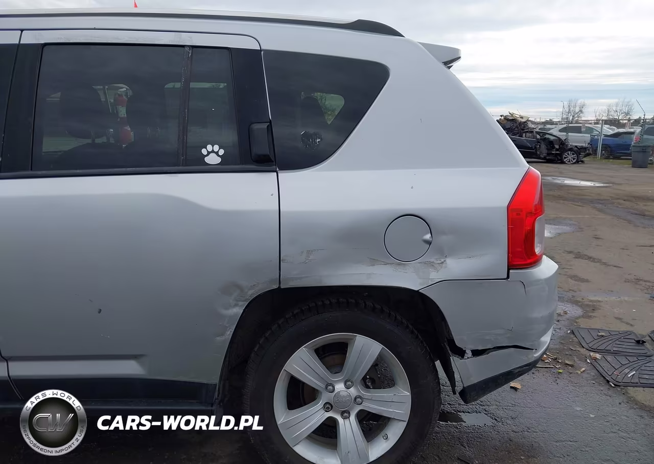 2012 Jeep Compass Sport VIN:1C4NJDBB2CD633024 - 6