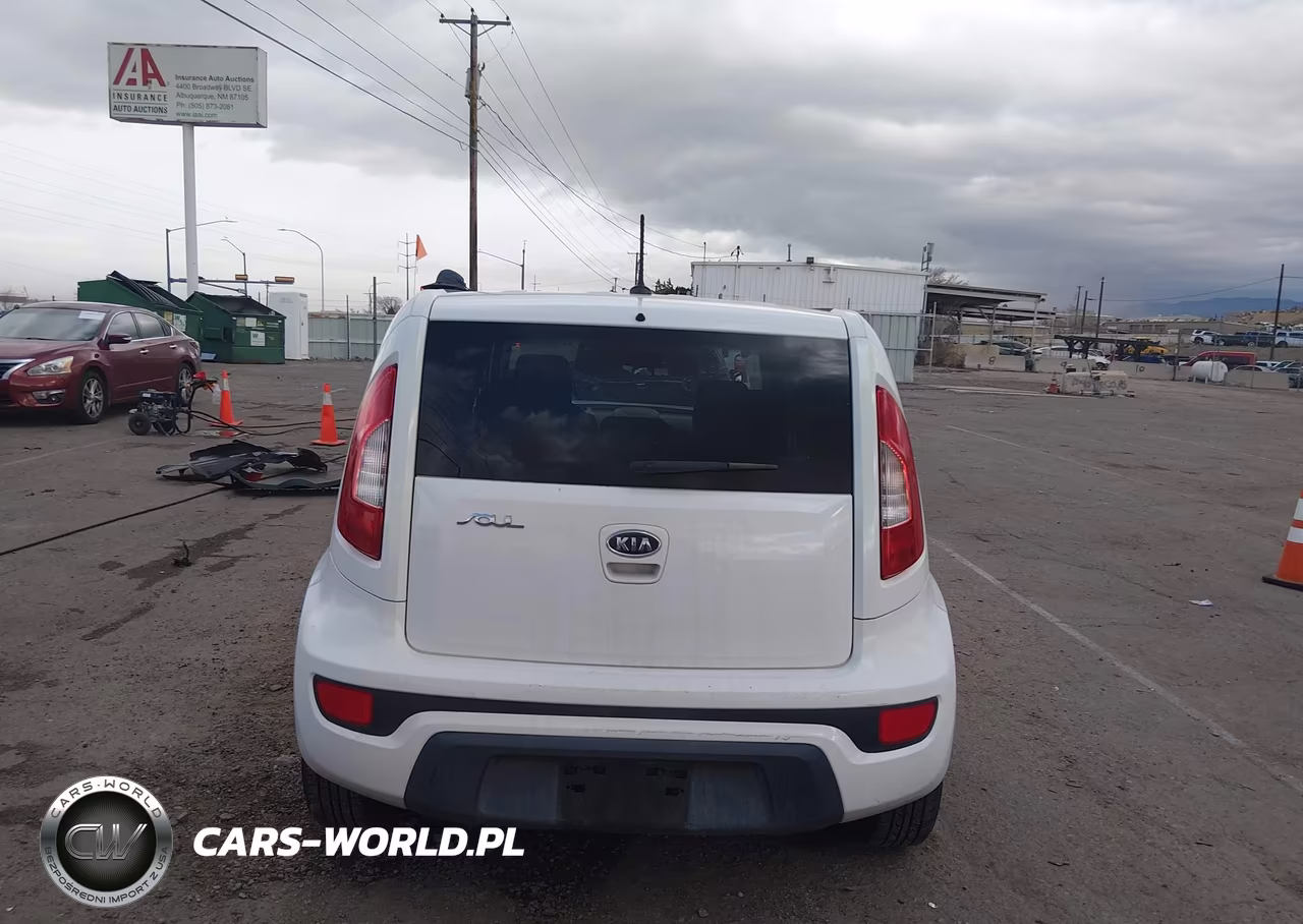 2012 Kia Soul VIN:KNDJT2A50C7403067 - 16