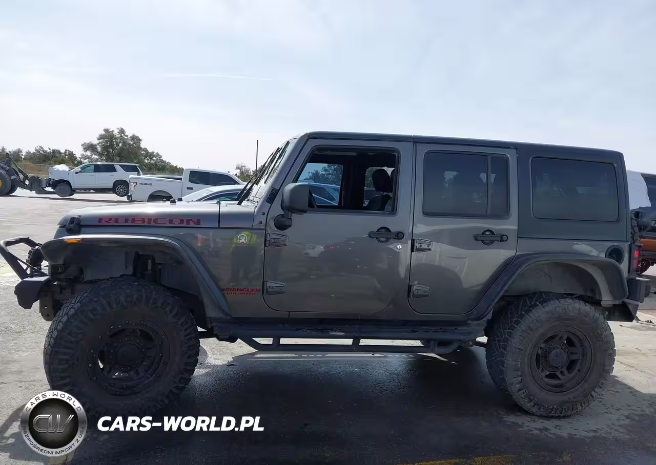 2014 Jeep Wrangler Unlimited Rubicon VIN:1C4BJWFG2EL272200 - 14