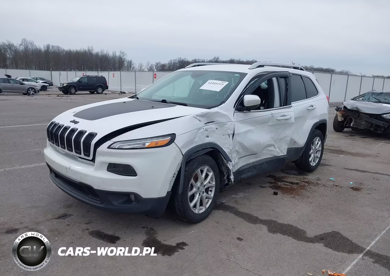 2016 Jeep Cherokee Latitude VIN:1C4PJLCB6GW110598 - 2