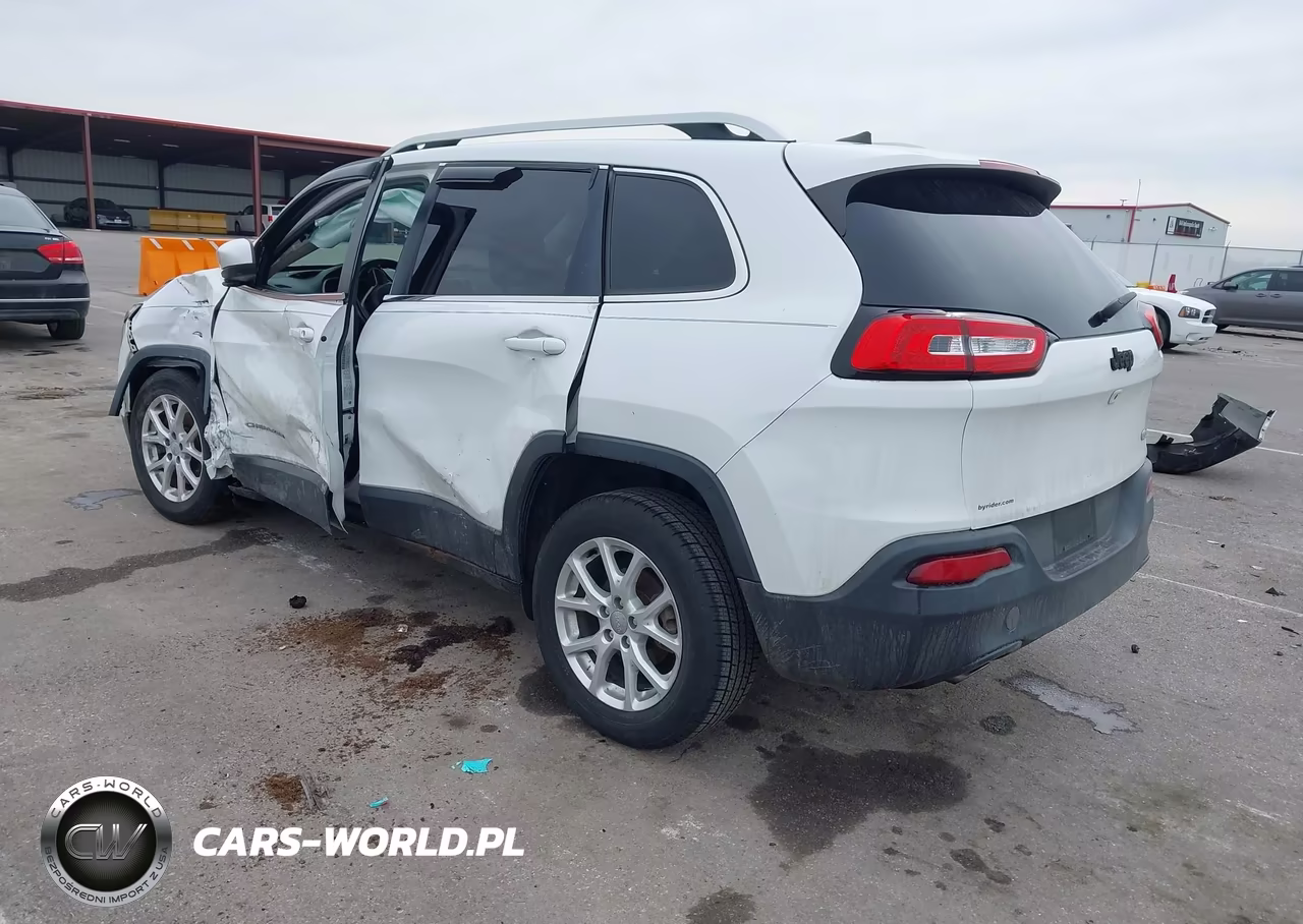 2016 Jeep Cherokee Latitude VIN:1C4PJLCB6GW110598 - 3