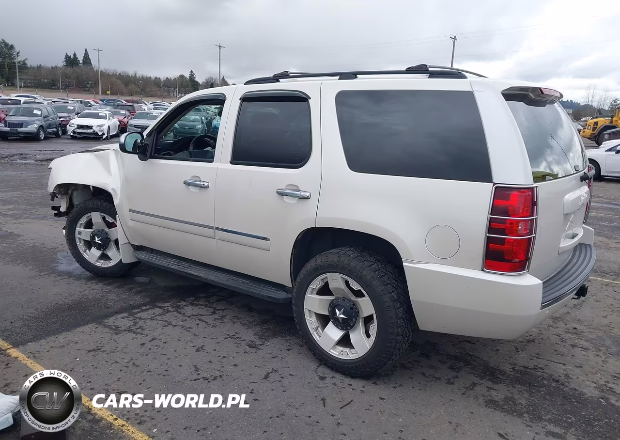 2010 Chevrolet Tahoe Ltz VIN:1GNUKCE00AR210611 - 3