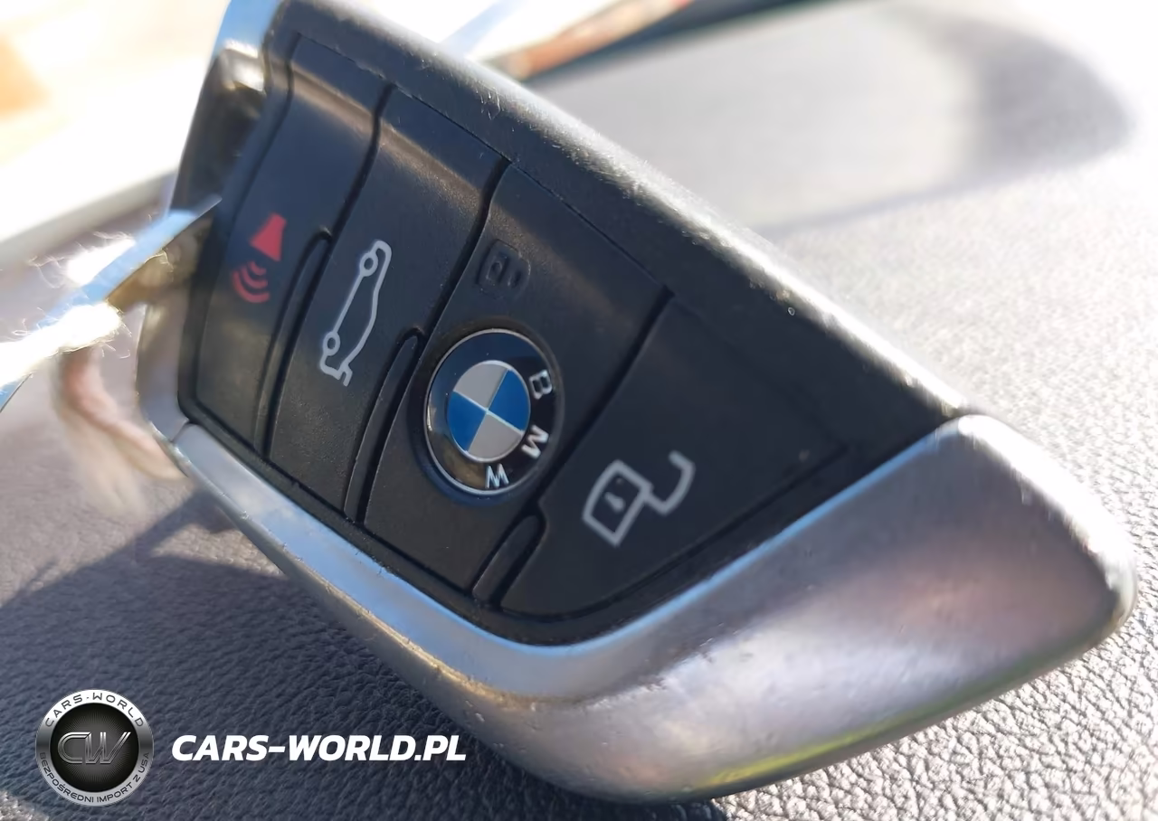 2019 BMW 330I VIN:WBA5R1C56KFH18080 - 11