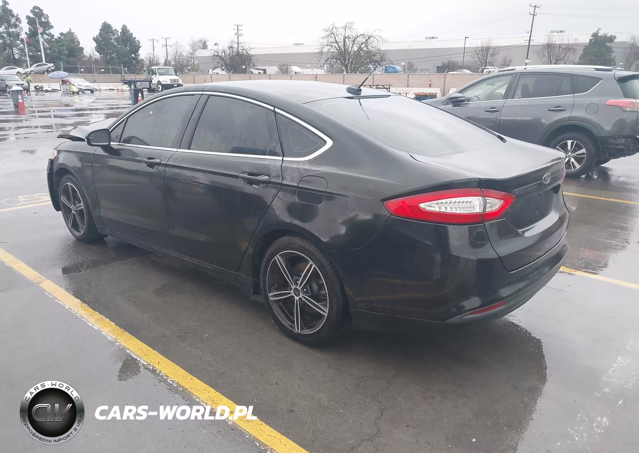 2015 Ford Fusion Se VIN:3FA6P0HD2FR119048 - 3