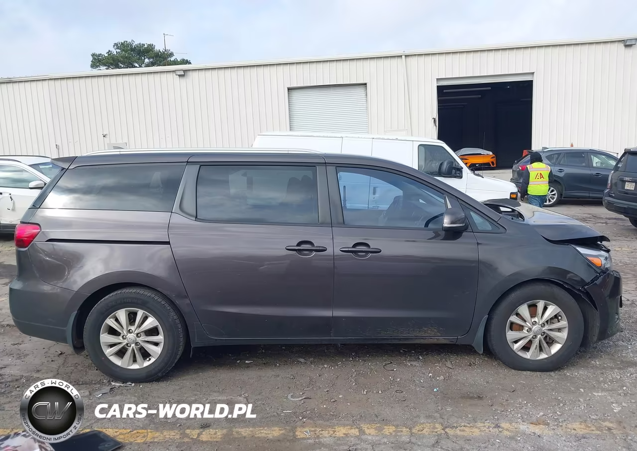 2015 Kia Sedona Lx VIN:KNDMB5C11F6043751 - 13