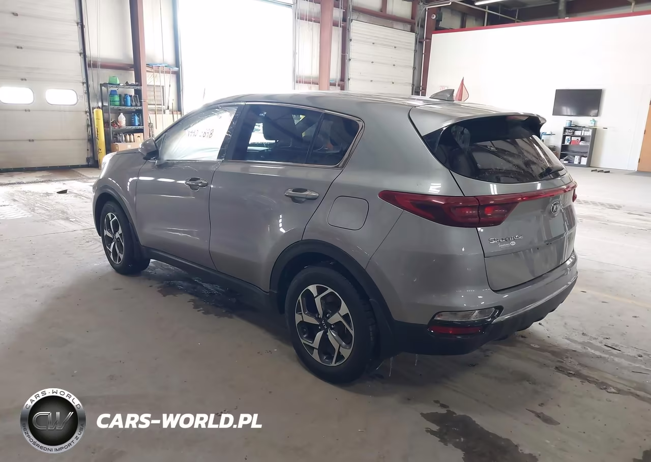 2020 Kia Sportage Lx VIN:KNDPM3ACXL7807201 - 3