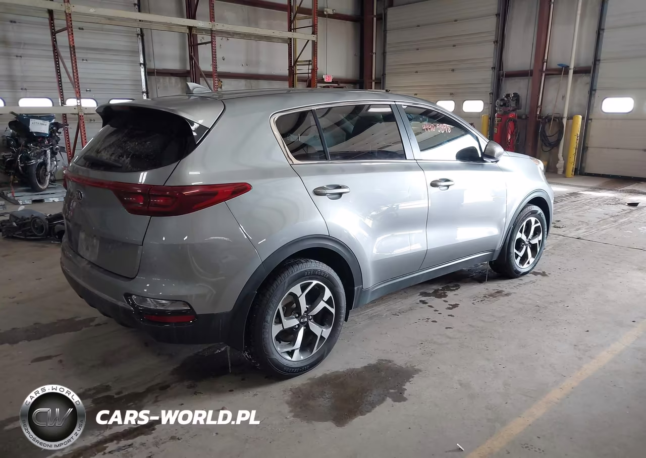 2020 Kia Sportage Lx VIN:KNDPM3ACXL7807201 - 4