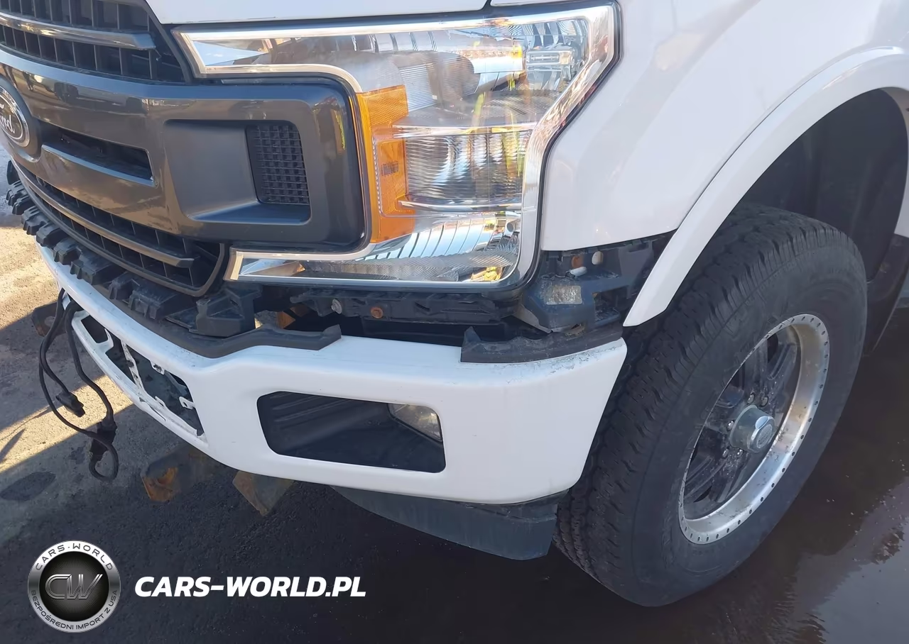2019 Ford F-150 Xlt VIN:1FTEW1E57KFB09733 - 17