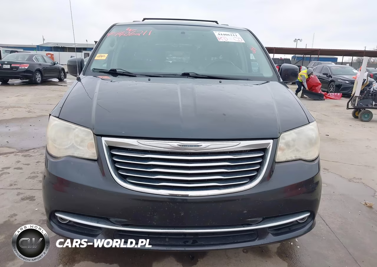 2014 Chrysler Town & Country Touring VIN:2C4RC1BG1ER442264 - 13