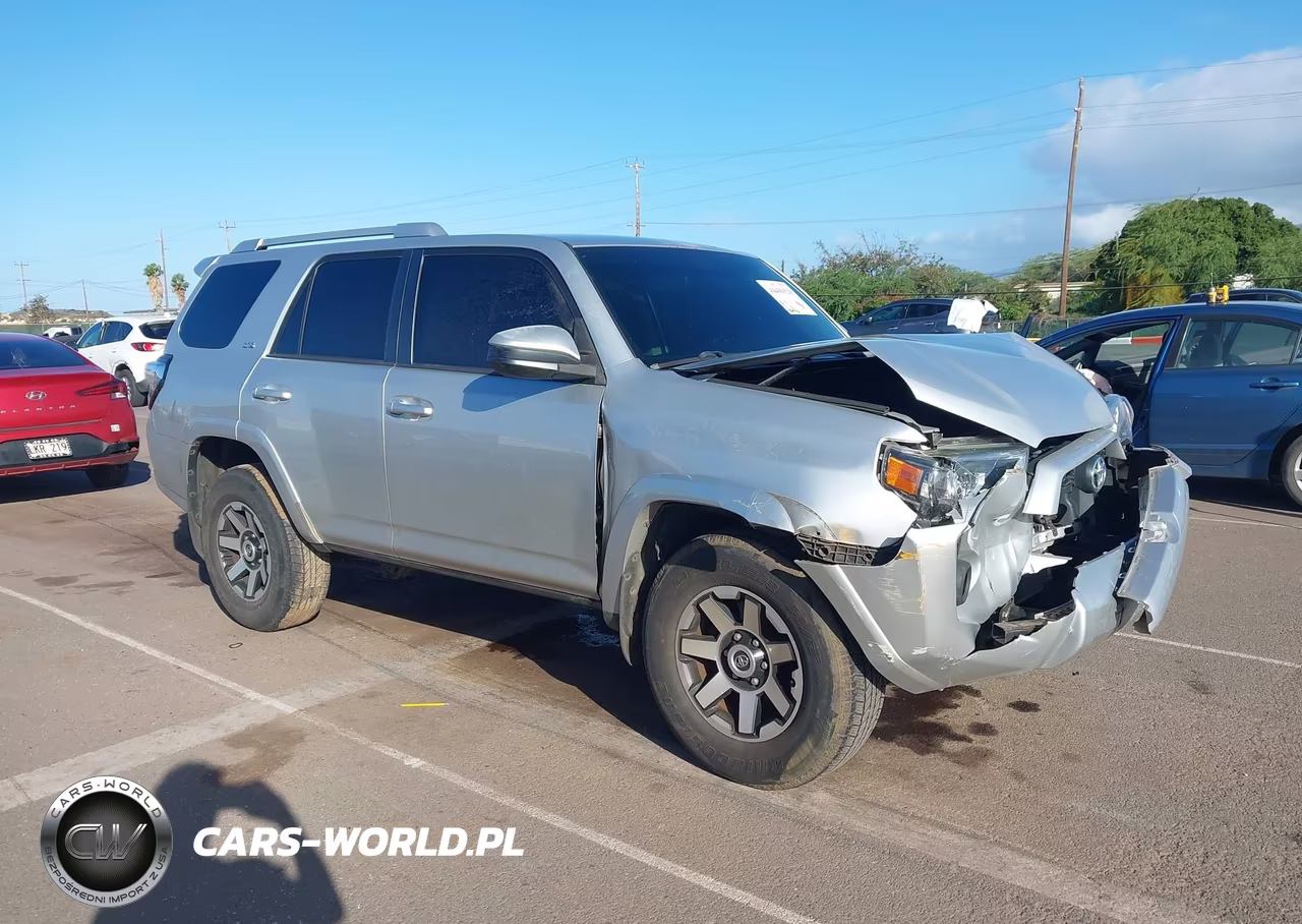 2014 Toyota 4Runner Limited-Sr5-Sr5 Premium