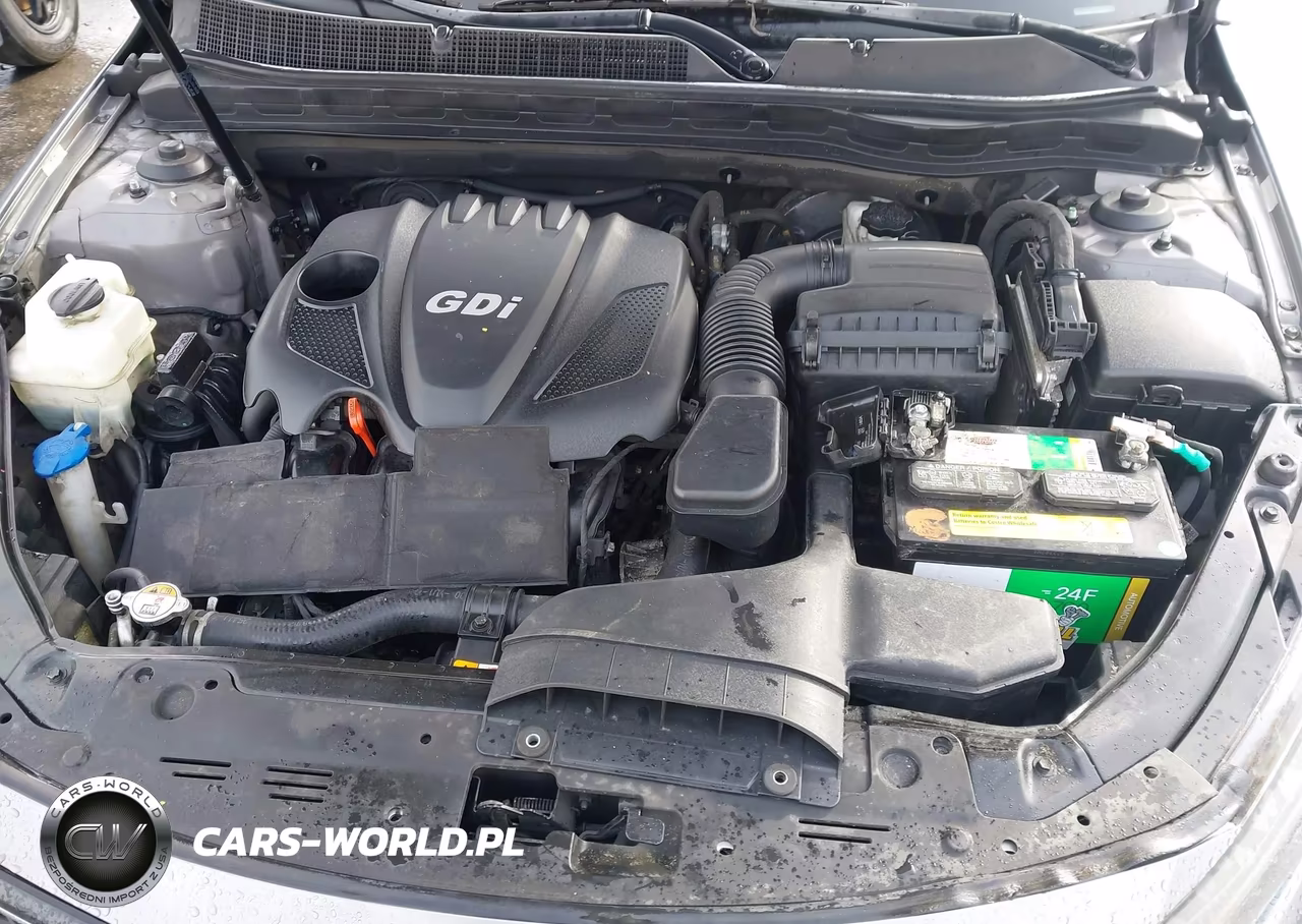 2015 Kia Optima Lx VIN:5XXGM4A73FG463036 - 10