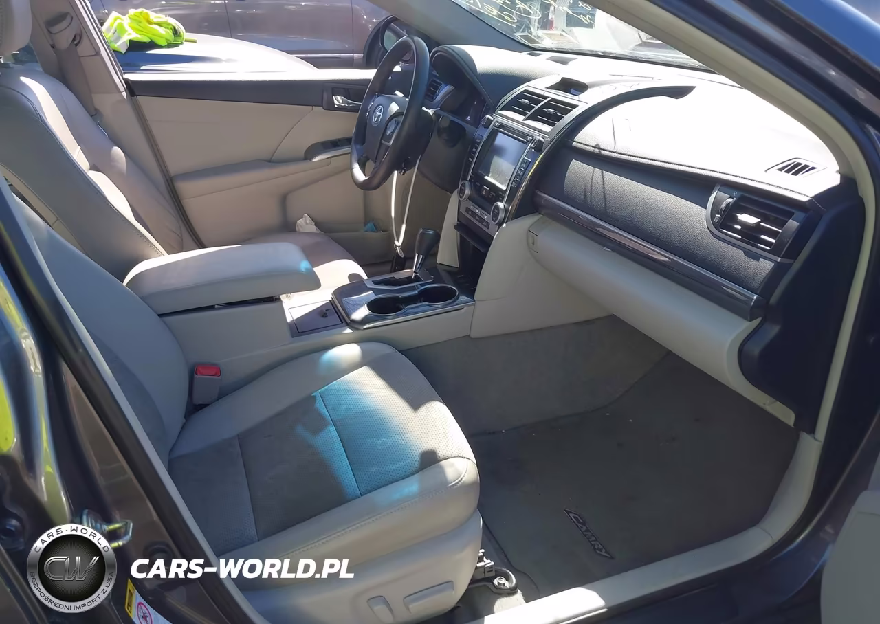 2014 Toyota Camry Hybrid Xle VIN:4T1BD1FKXEU116961 - 5