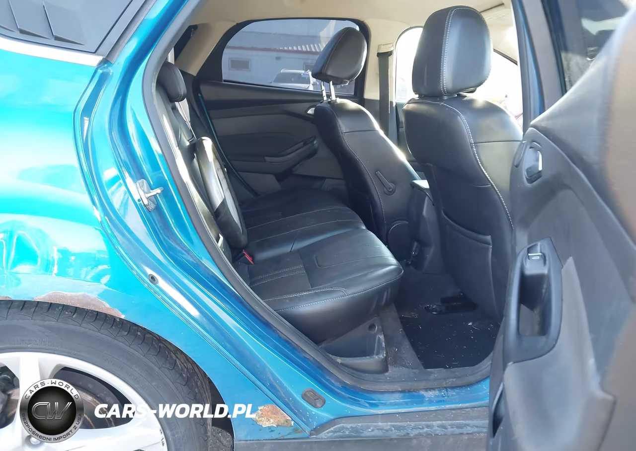 2013 Ford Focus Titanium VIN:1FADP3N2XDL251353 - 8