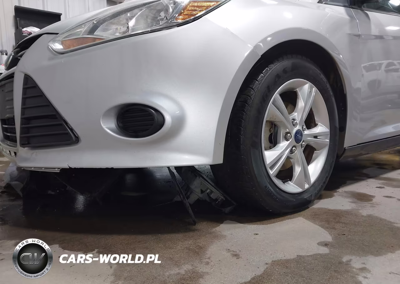 2014 Ford Focus Se VIN:1FADP3K22EL382038 - 6