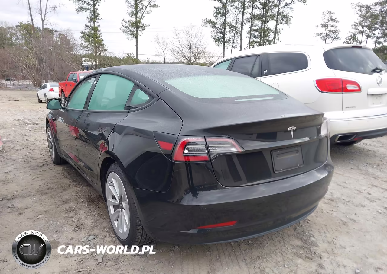 2021 Tesla Model 3 Standard Range Plus Rear-Wheel Drive VIN:5YJ3E1EA2MF057748 - 3