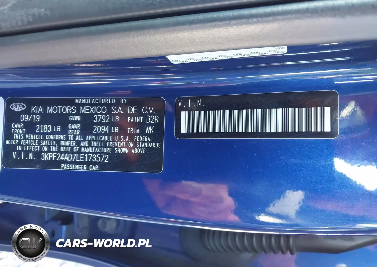 2020 Kia Forte Lxs VIN:3KPF24AD7LE173572 - 9