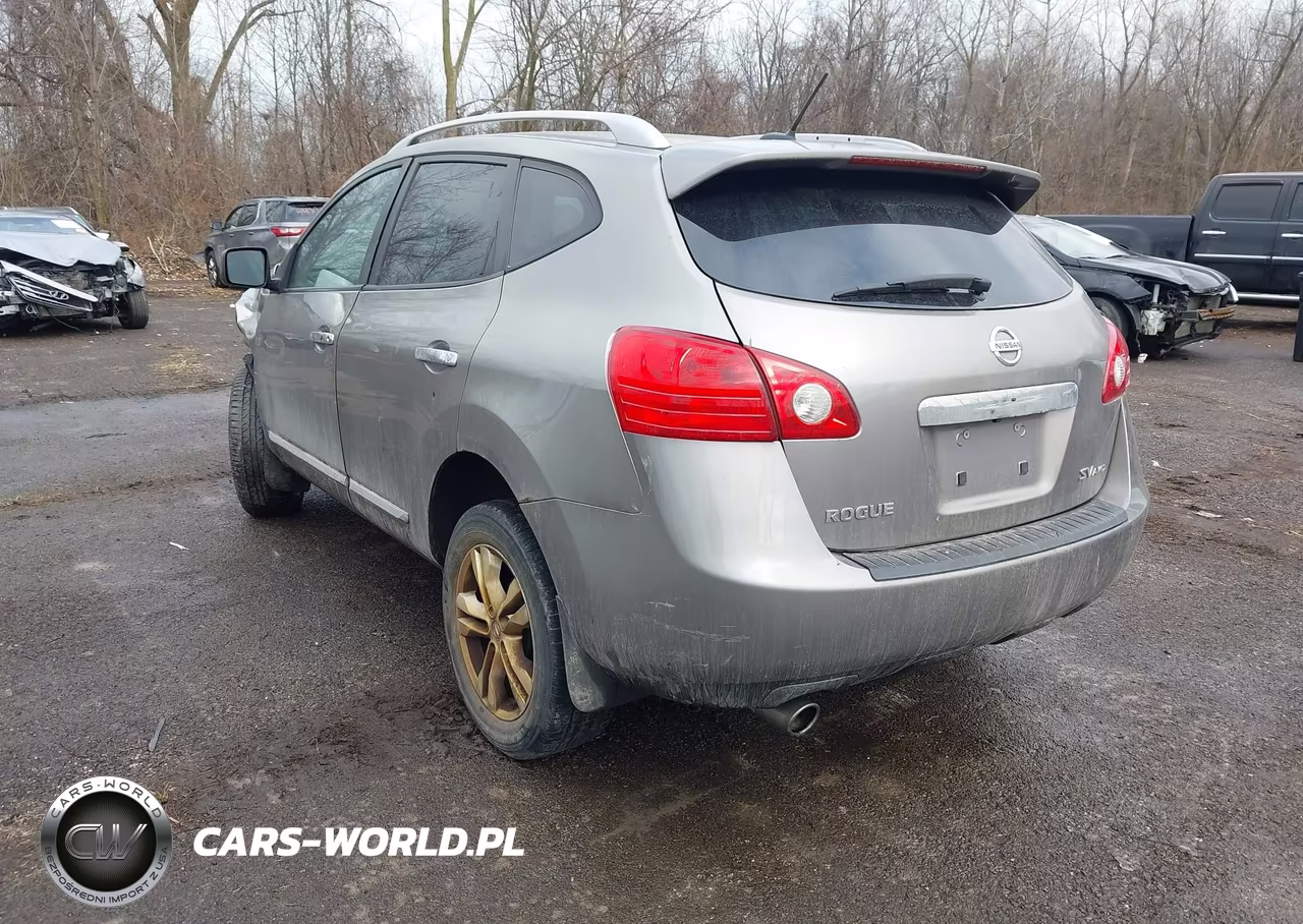 2013 Nissan Rogue Sv VIN:JN8AS5MV7DW606324 - 3