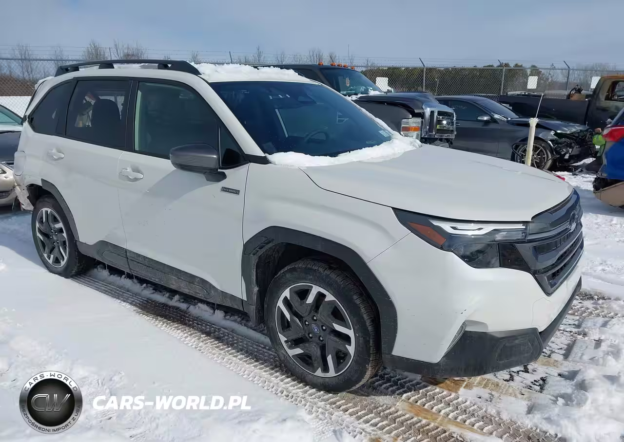 2025 Subaru Forester Premium Hybrid