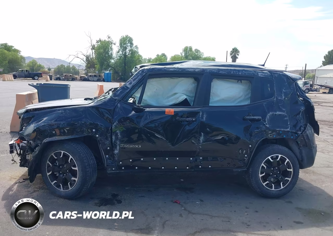 2023 Jeep Renegade Latitude 4X4 VIN:ZACNJDB10PPP16432 - 14
