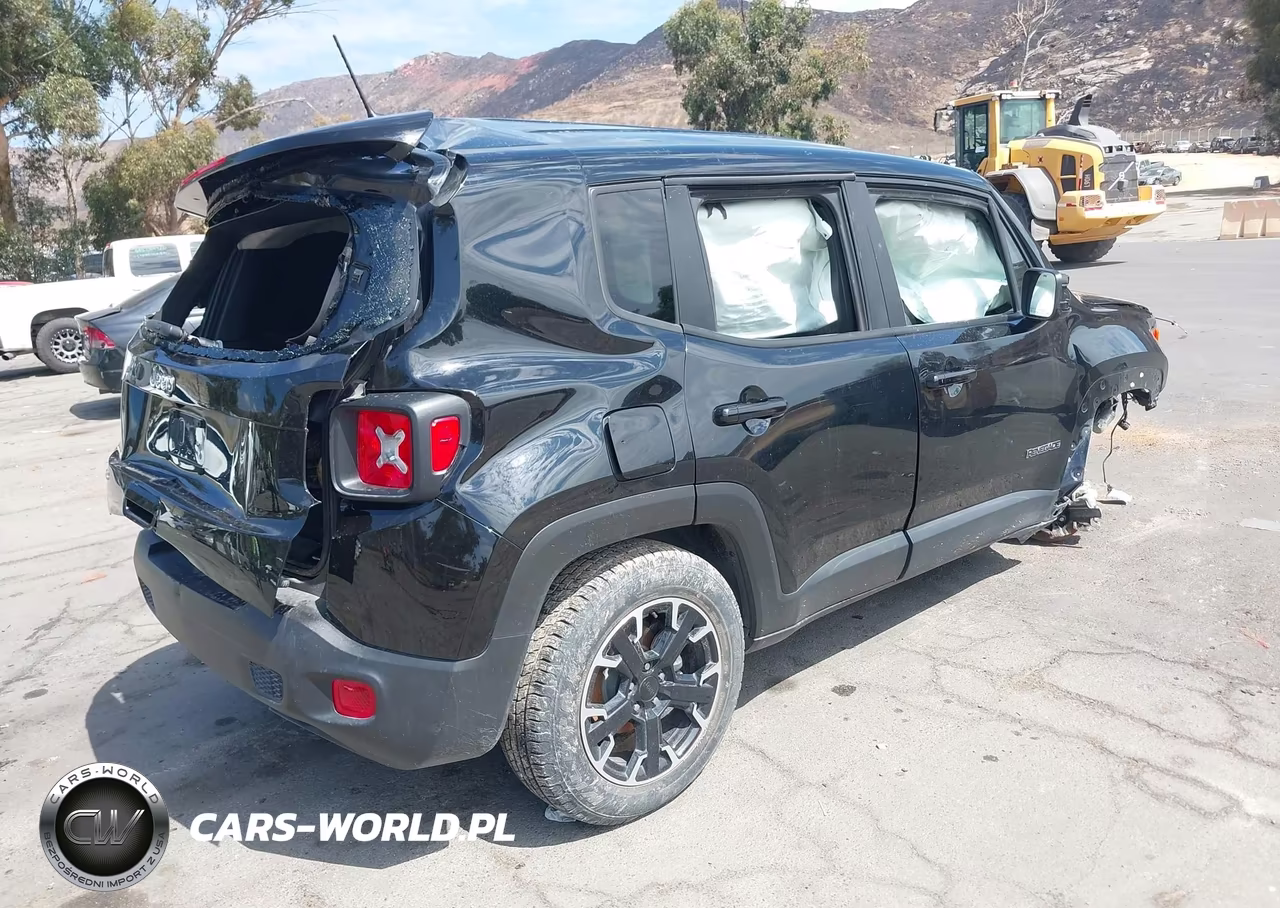 2023 Jeep Renegade Latitude 4X4 VIN:ZACNJDB10PPP16432 - 4