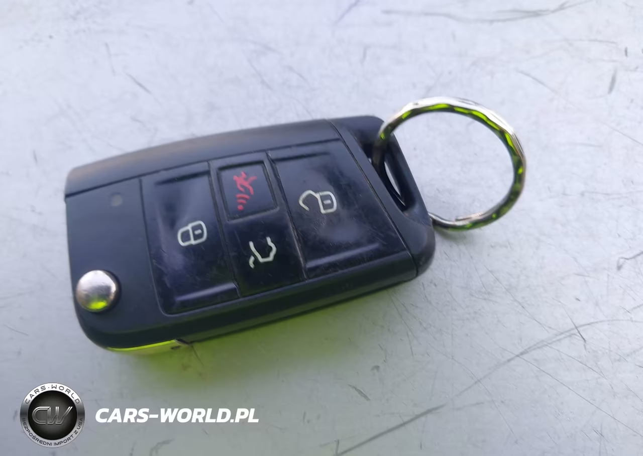 2018 Volkswagen Tiguan 2.0T S VIN:3VV1B7AXXJM059768 - 11