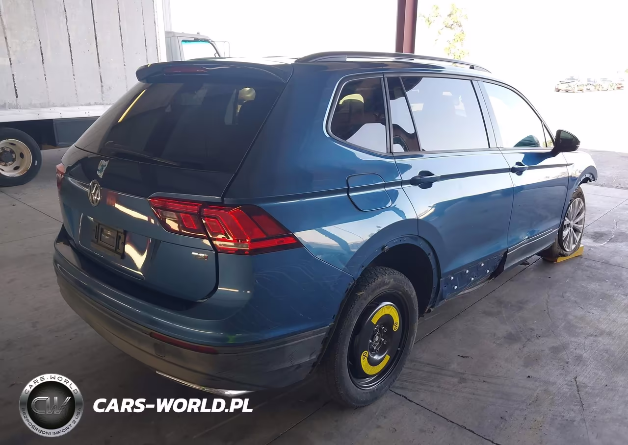 2018 Volkswagen Tiguan 2.0T S VIN:3VV1B7AXXJM059768 - 4
