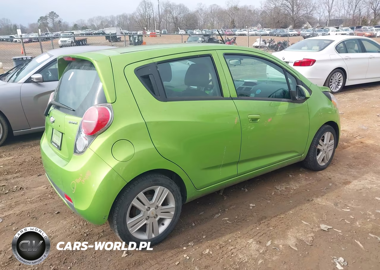 2015 Chevrolet Spark Ls Cvt VIN:KL8CB6S97FC811008 - 4