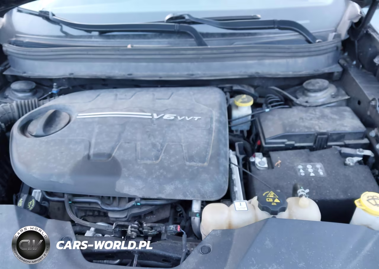 2019 Jeep Cherokee Limited 4X4 VIN:1C4PJMDX8KD257638 - 10
