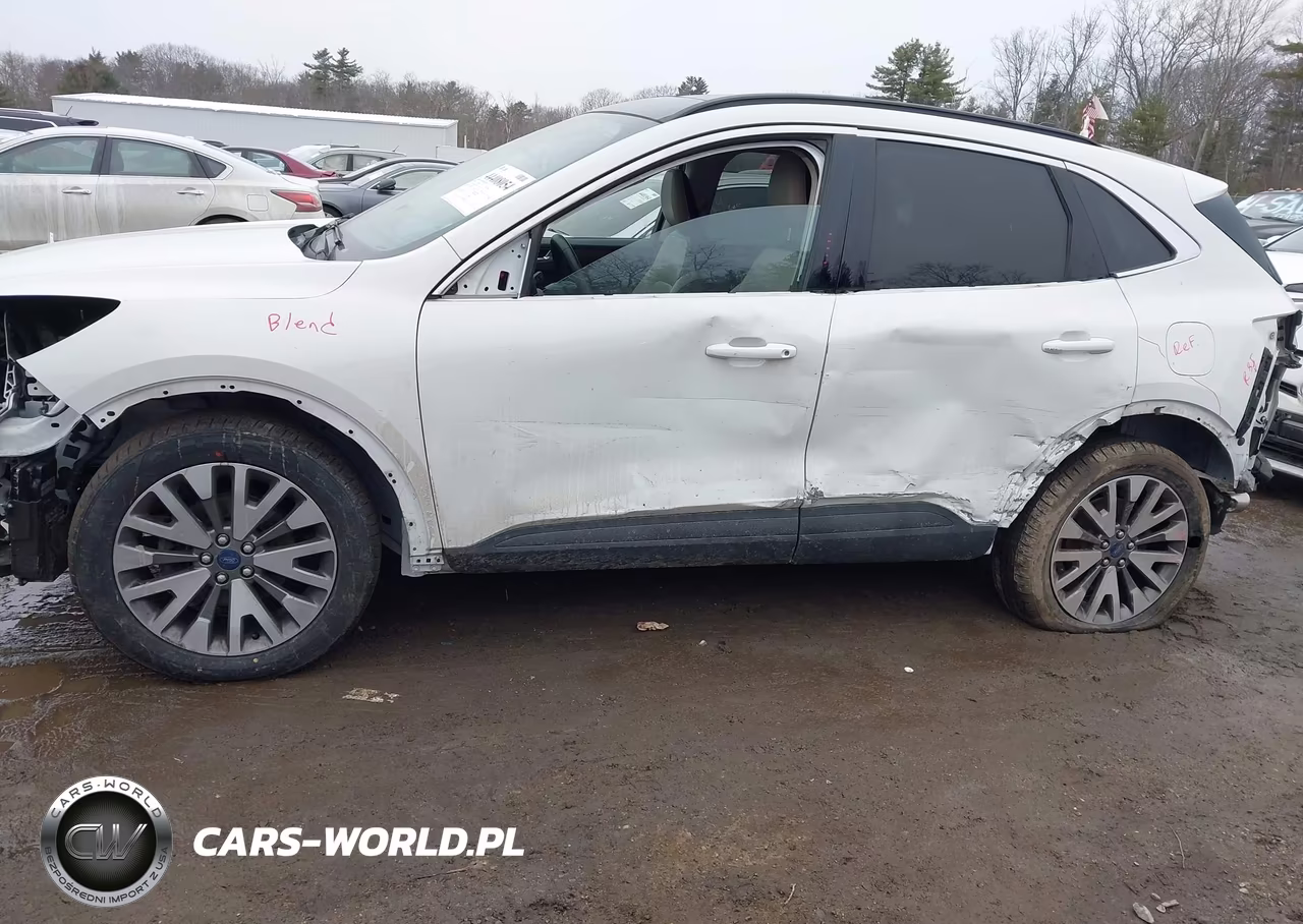 2020 Ford Escape Titanium VIN:1FMCU9J96LUB54370 - 18