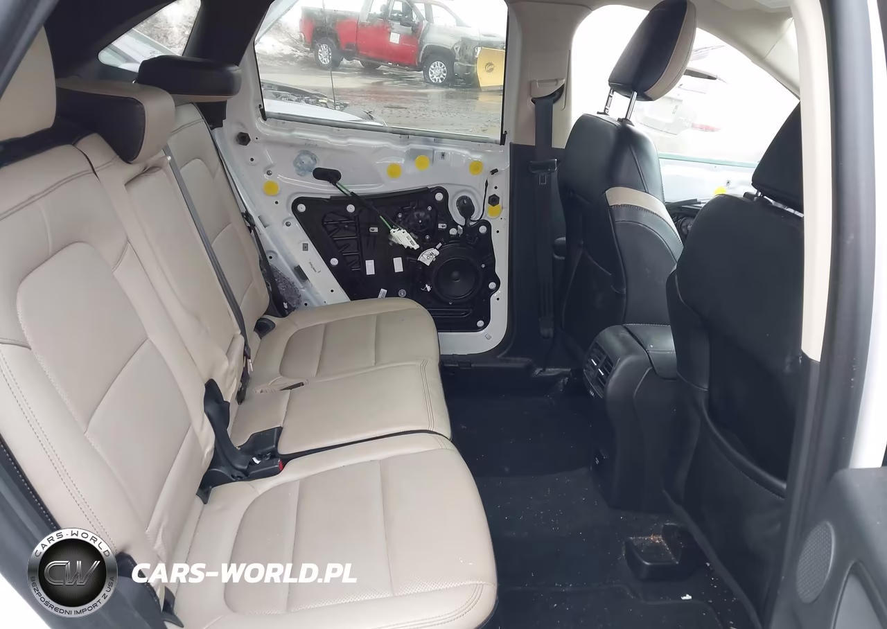 2020 Ford Escape Titanium VIN:1FMCU9J96LUB54370 - 8