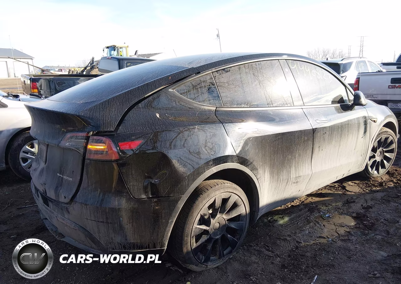 2023 Tesla Model Y Awd-Long Range Dual Motor All-Wheel Drive VIN:7SAYGDEEXPF750496 - 4