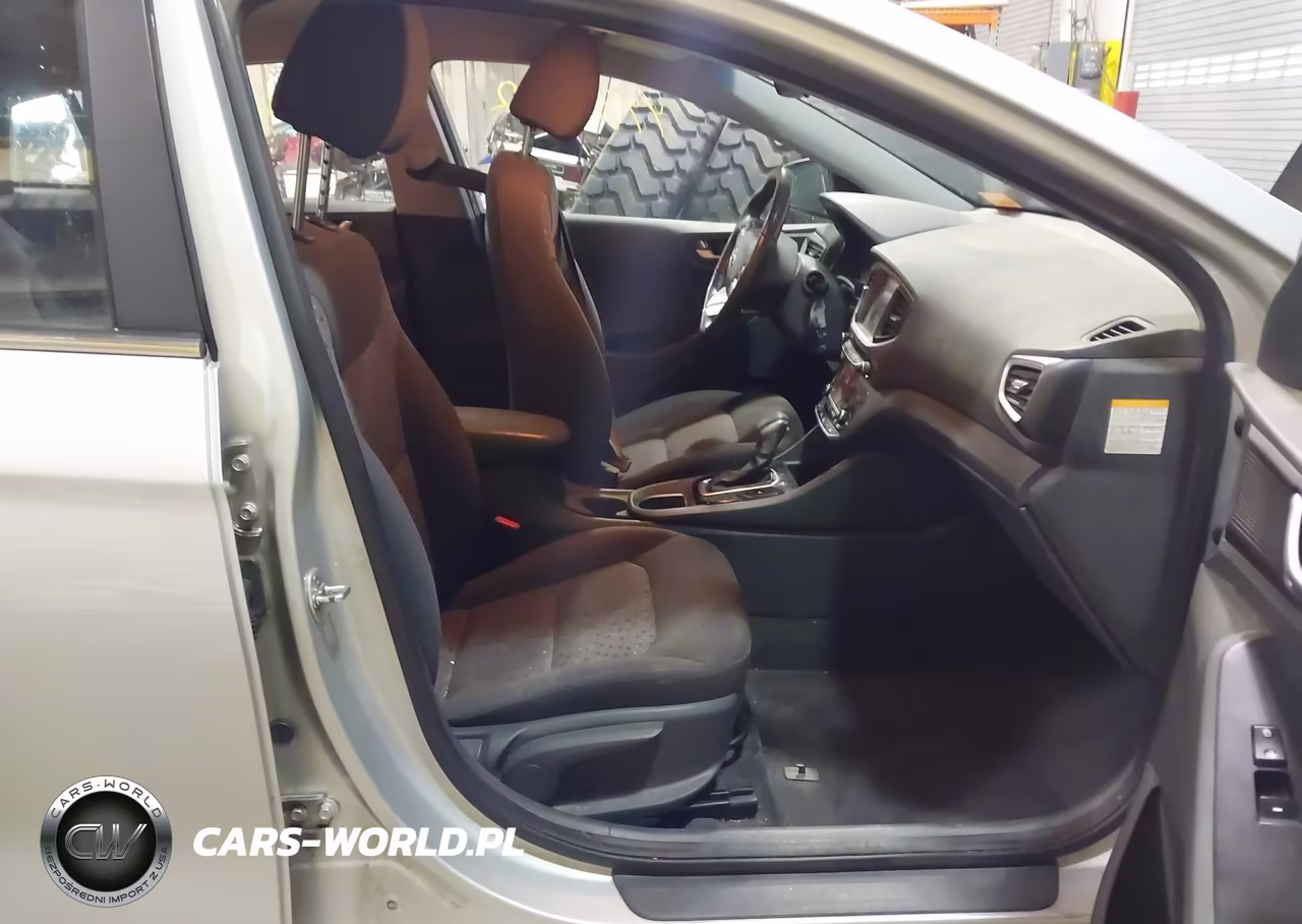 2017 Hyundai Ioniq Hybrid Sel VIN:KMHC75LC2HU056422 - 5