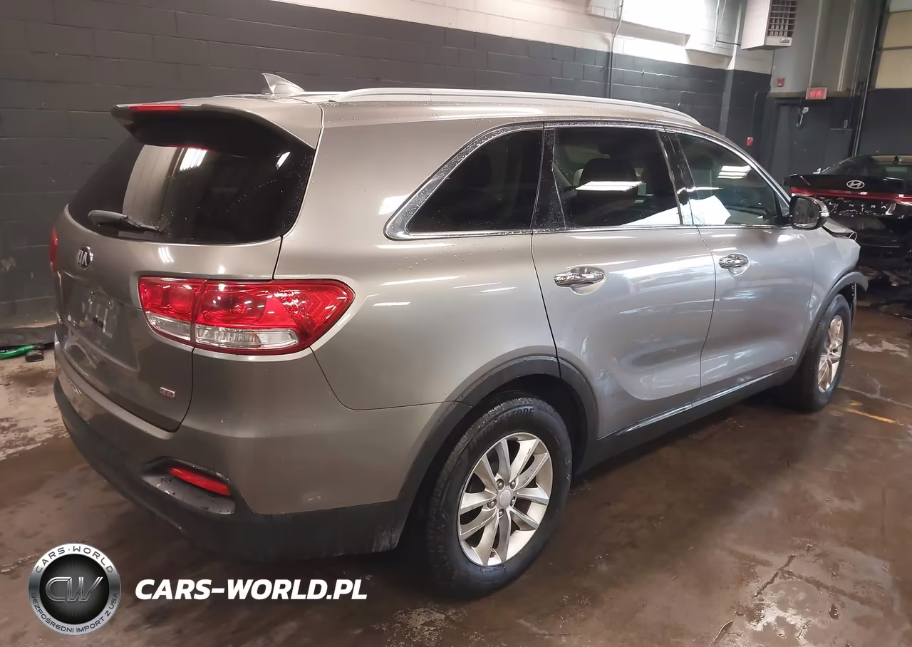 2016 Kia Sorento 2.4L Lx VIN:5XYPGDA36GG019442 - 4