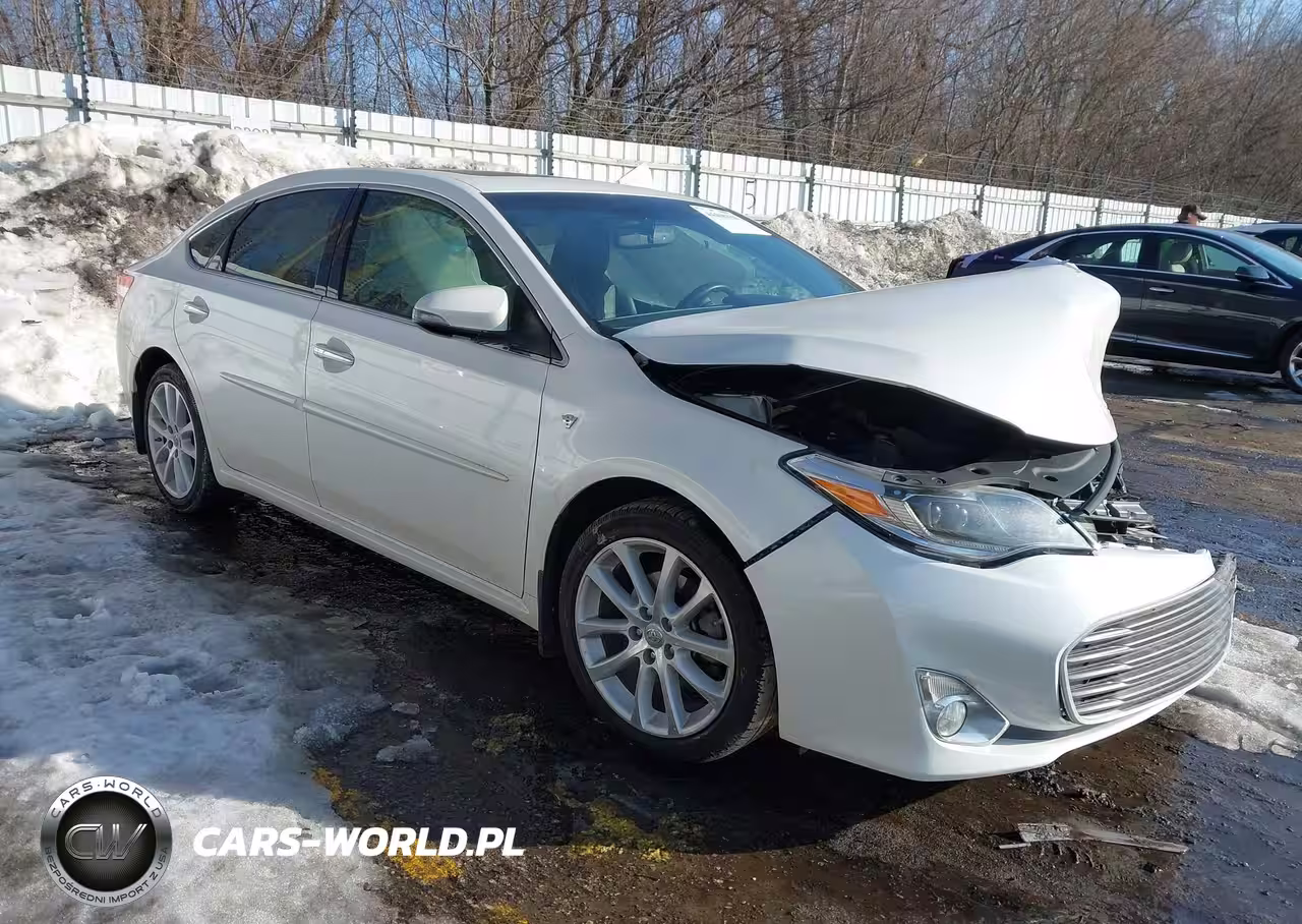 2015 Toyota Avalon Limited-Xle