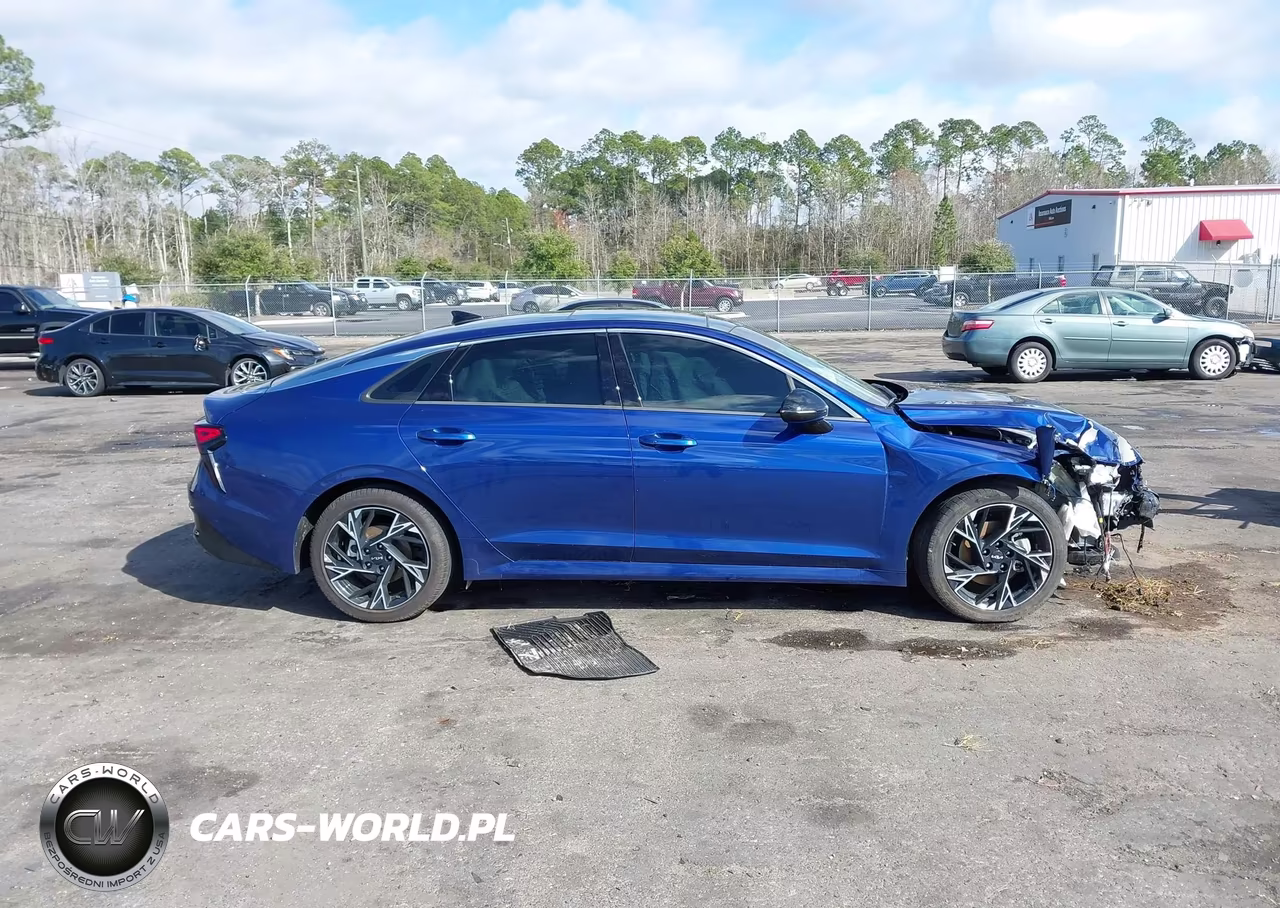 2025 Kia K5 Gt-Line VIN:KNAG64J76S5353748 - 13