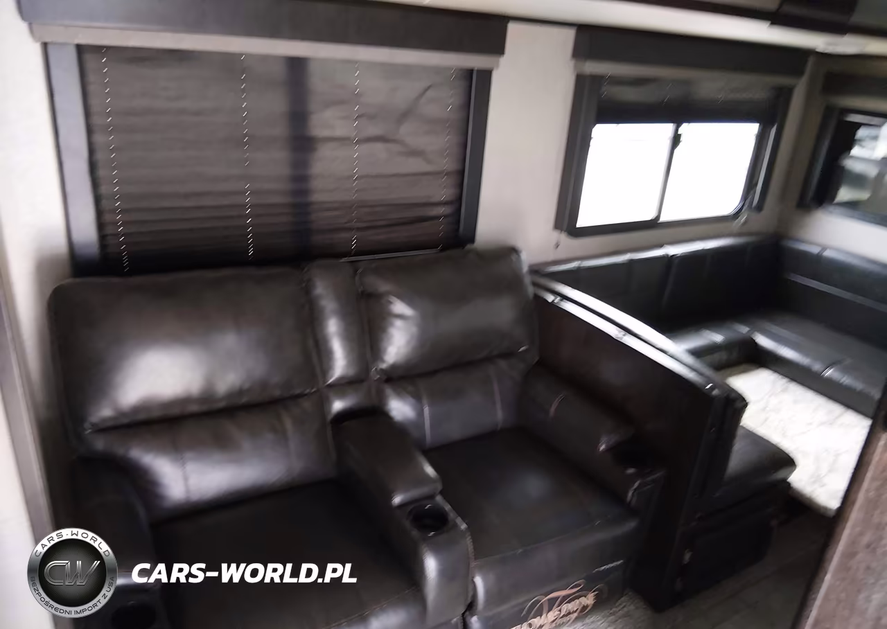 2020 Grand Design Imagine 3170Bh VIN:573TE3727L6618191 - 8