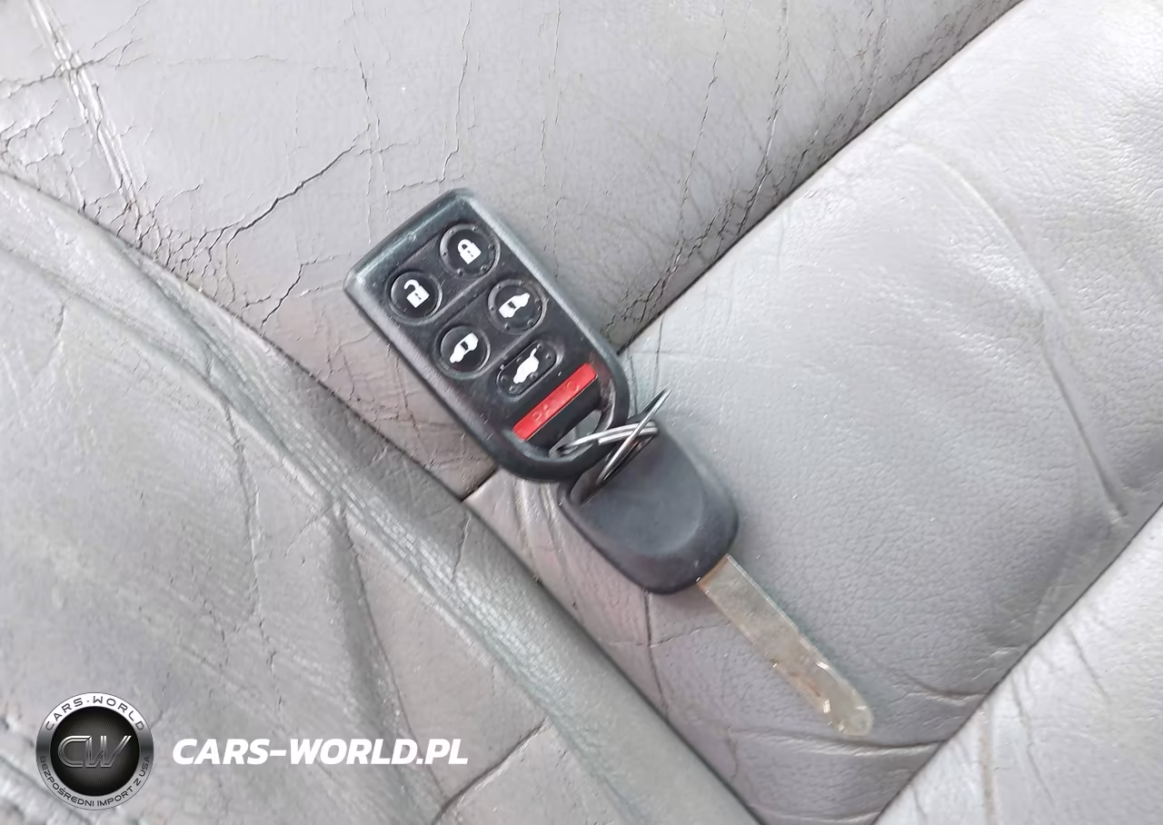 2008 Honda Odyssey Touring VIN:5FNRL38948B006688 - 11