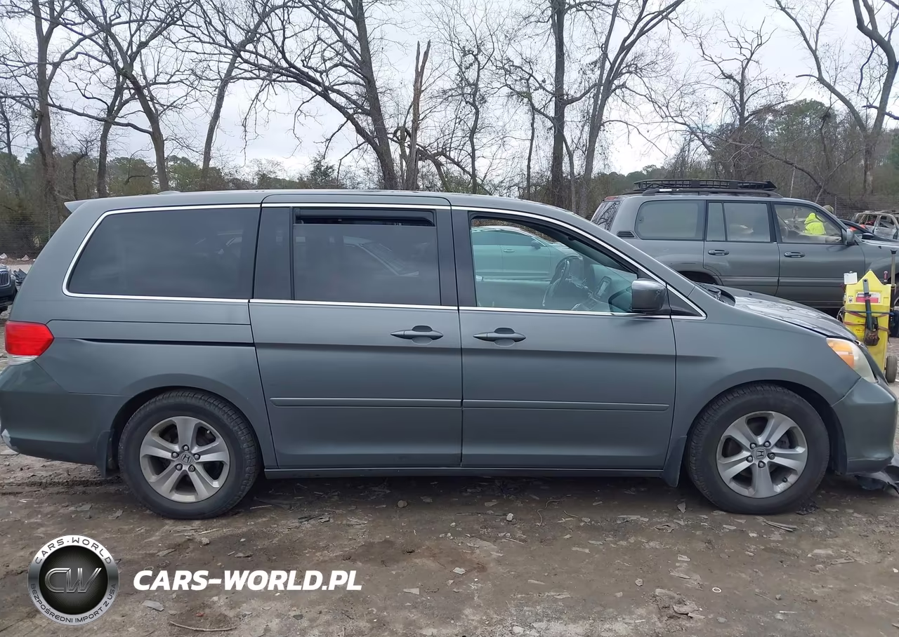 2008 Honda Odyssey Touring VIN:5FNRL38948B006688 - 13