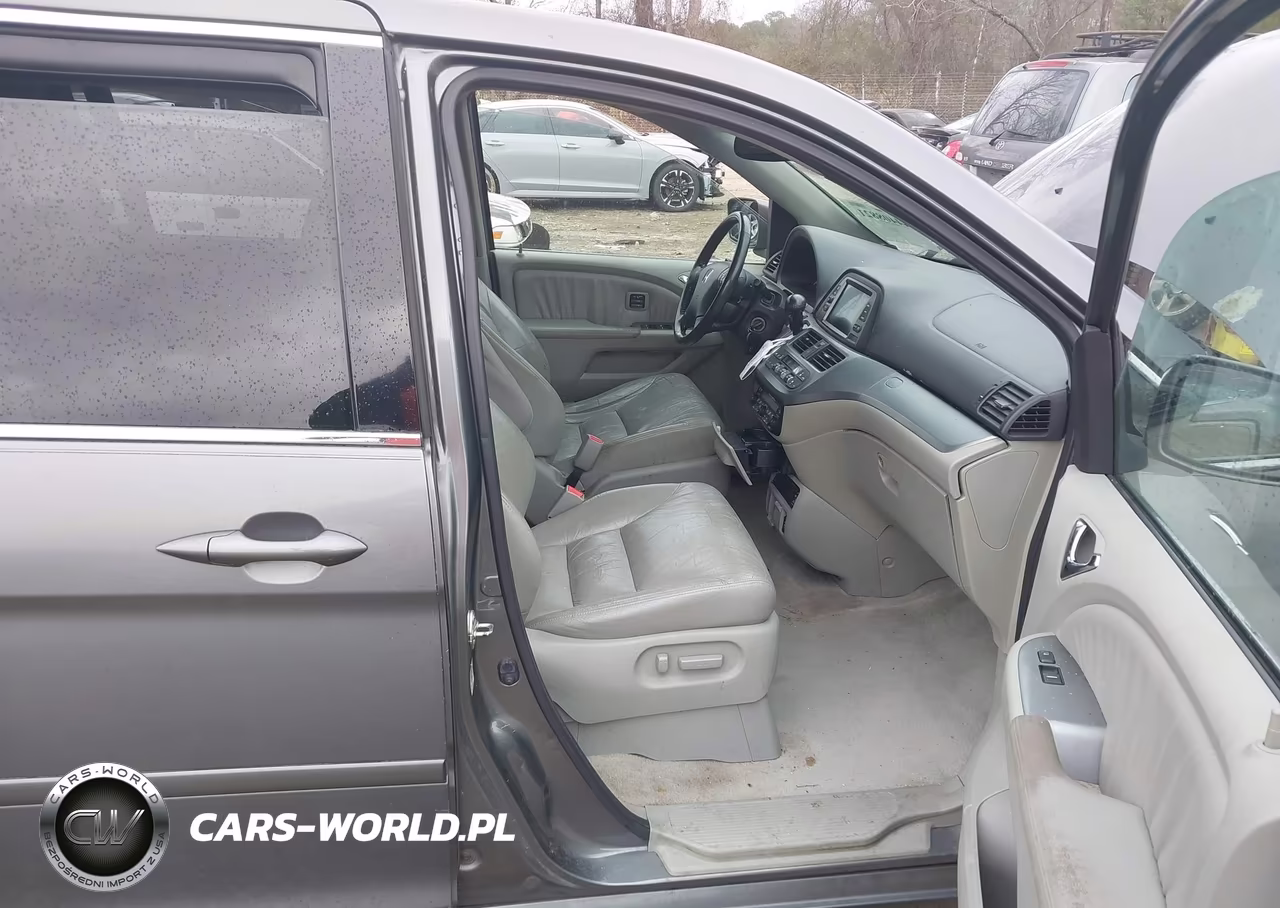 2008 Honda Odyssey Touring VIN:5FNRL38948B006688 - 5