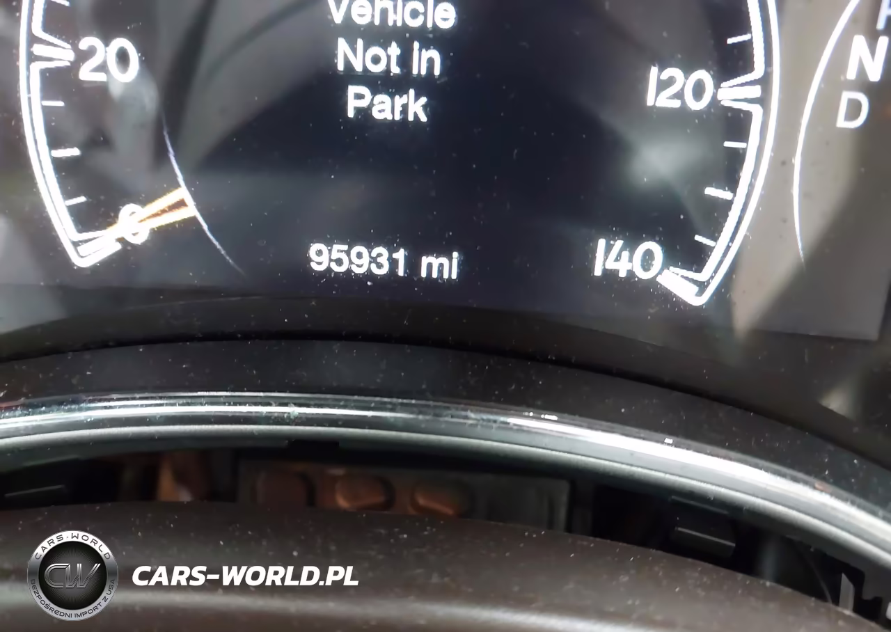 2019 Jeep Grand Cherokee Overland 4X4 VIN:1C4RJFCG7KC797364 - 15