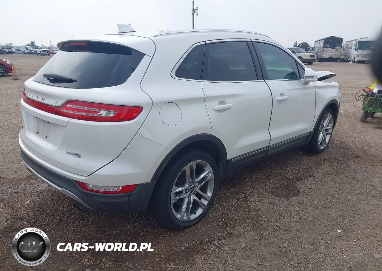 2015 Lincoln Mkc VIN:5LMTJ2AH3FUJ48356 - 4