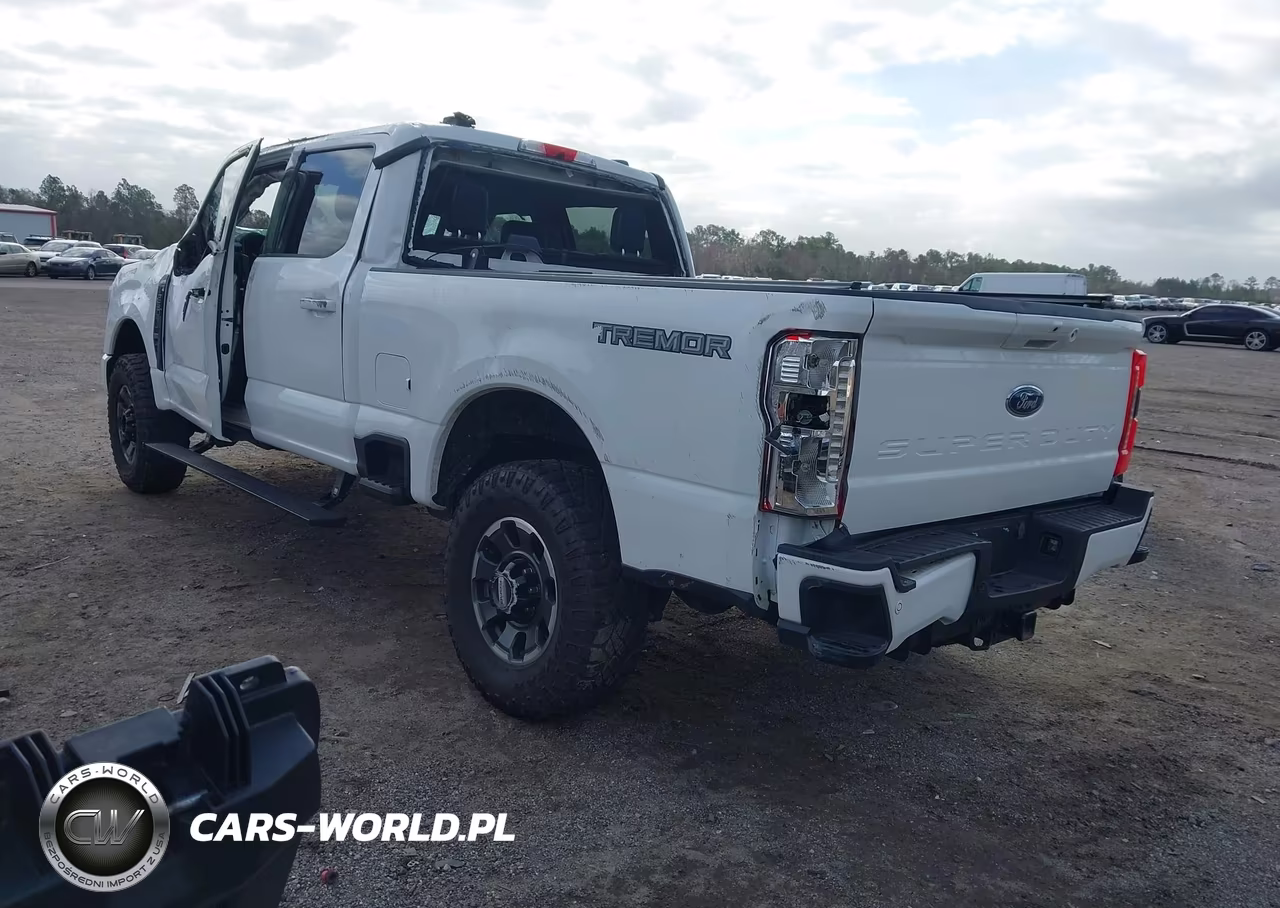 2024 Ford F-250 Lariat VIN:1FT8W2BN5REE14333 - 3