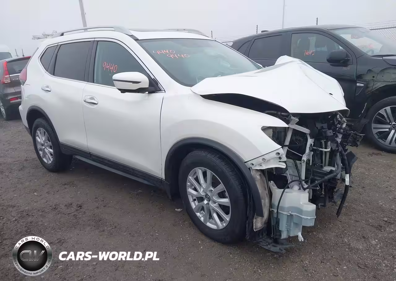 2018 Nissan Rogue Sv