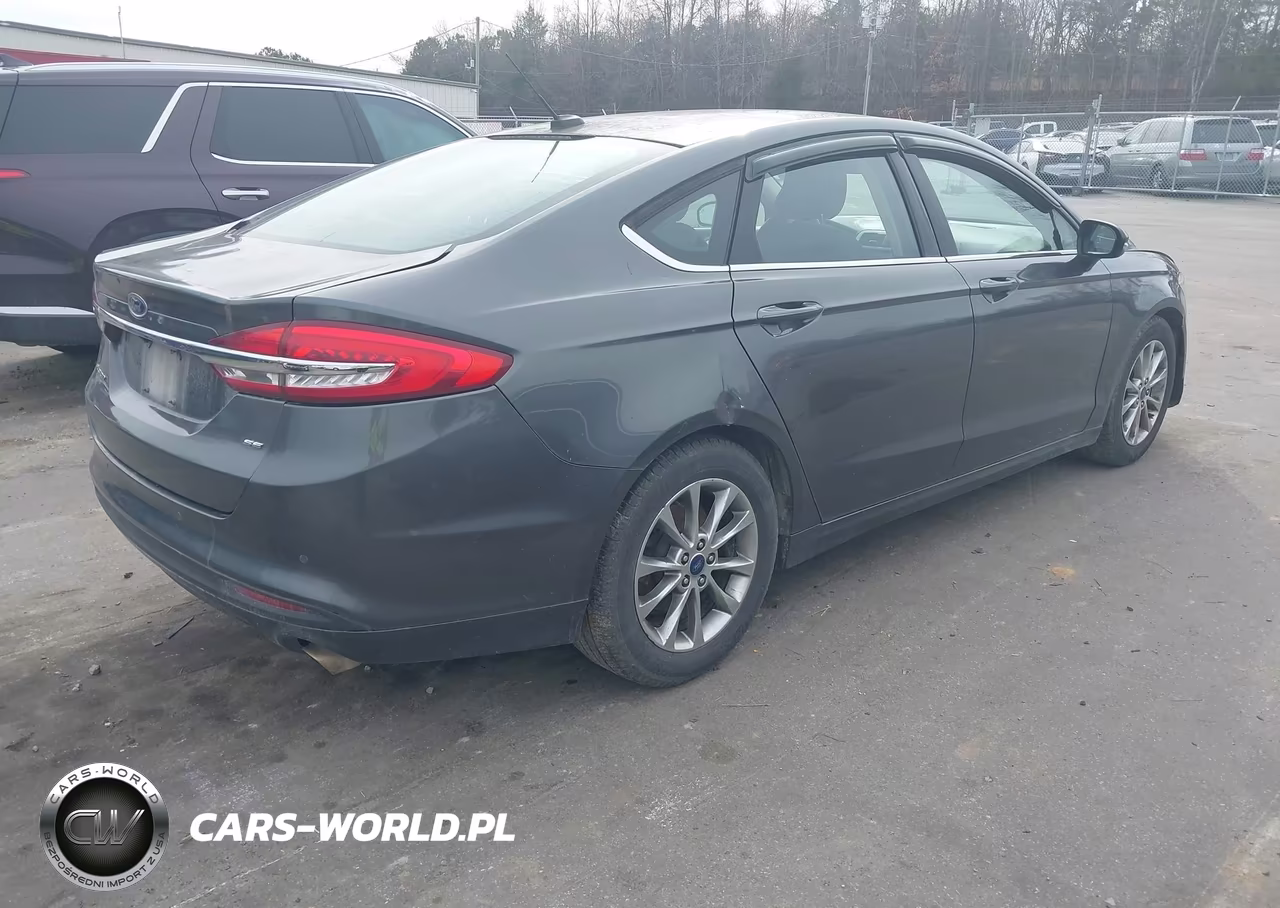 2017 Ford Fusion Se VIN:3FA6P0H76HR375089 - 4