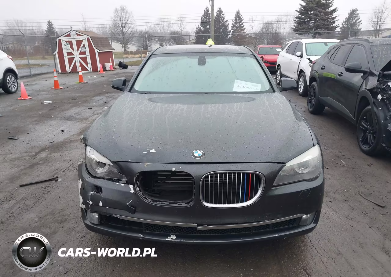 2012 BMW 750I xDrive VIN:WBAKC6C50CC396554 - 12