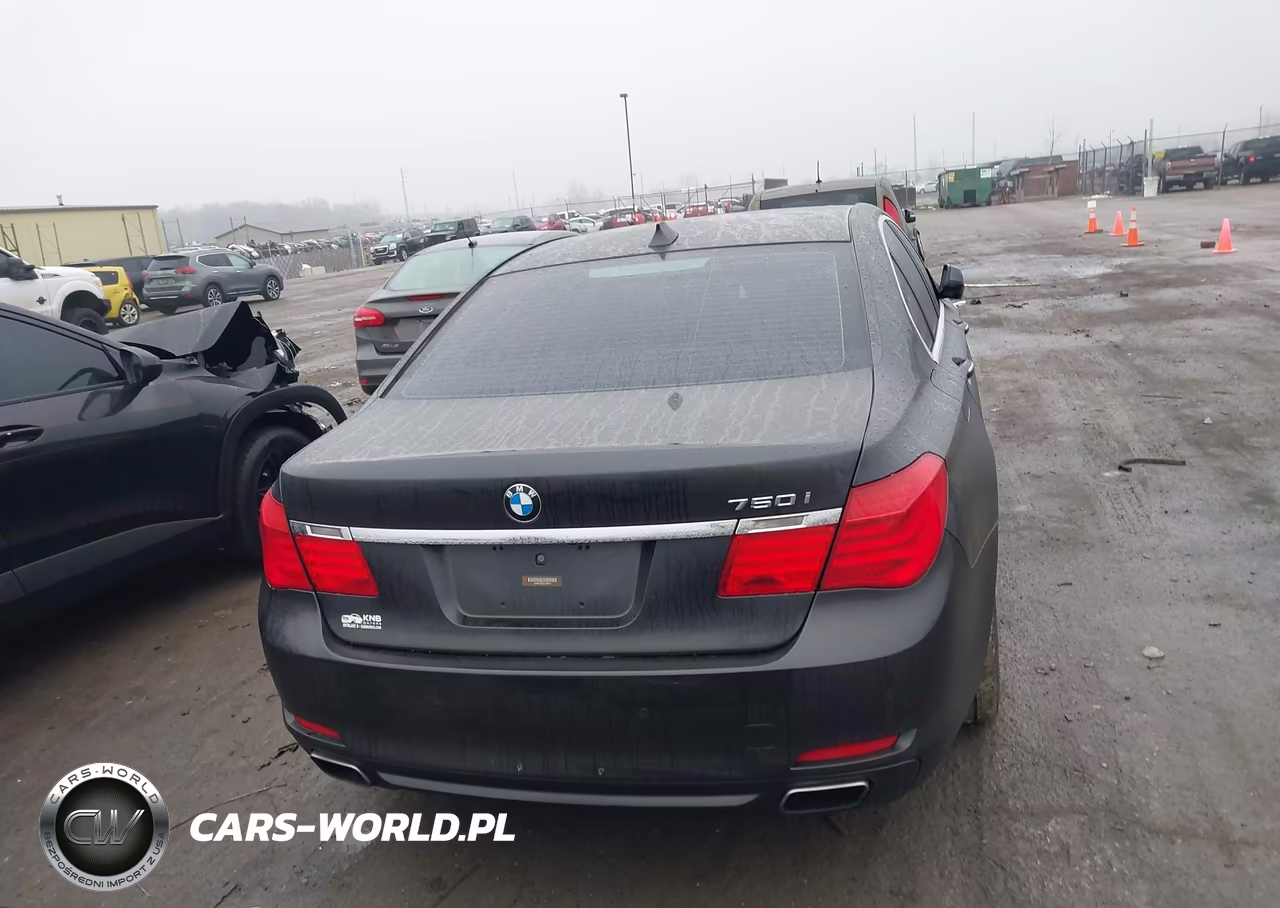 2012 BMW 750I xDrive VIN:WBAKC6C50CC396554 - 16