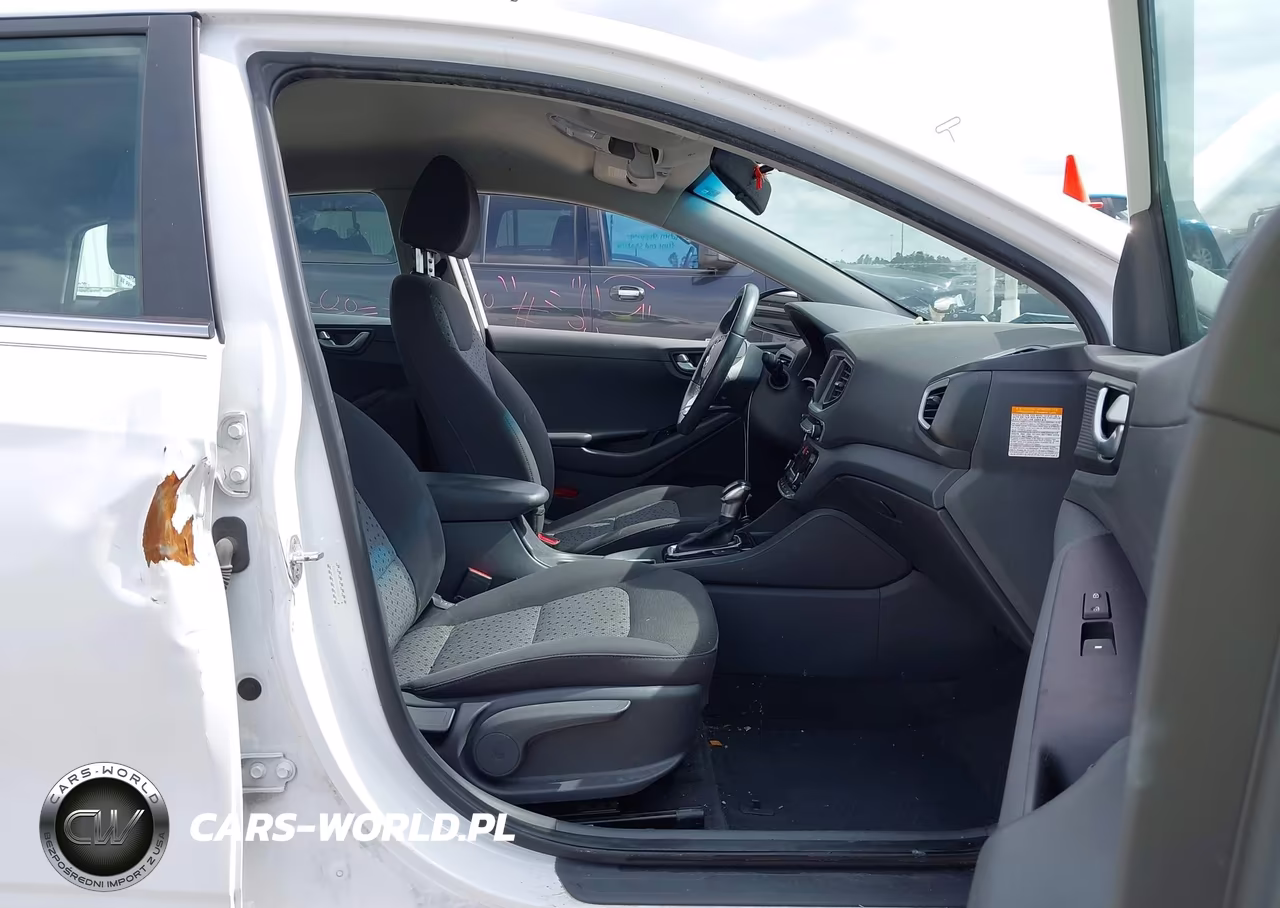 2017 Hyundai Ioniq Hybrid Sel VIN:KMHC75LC4HU028072 - 5