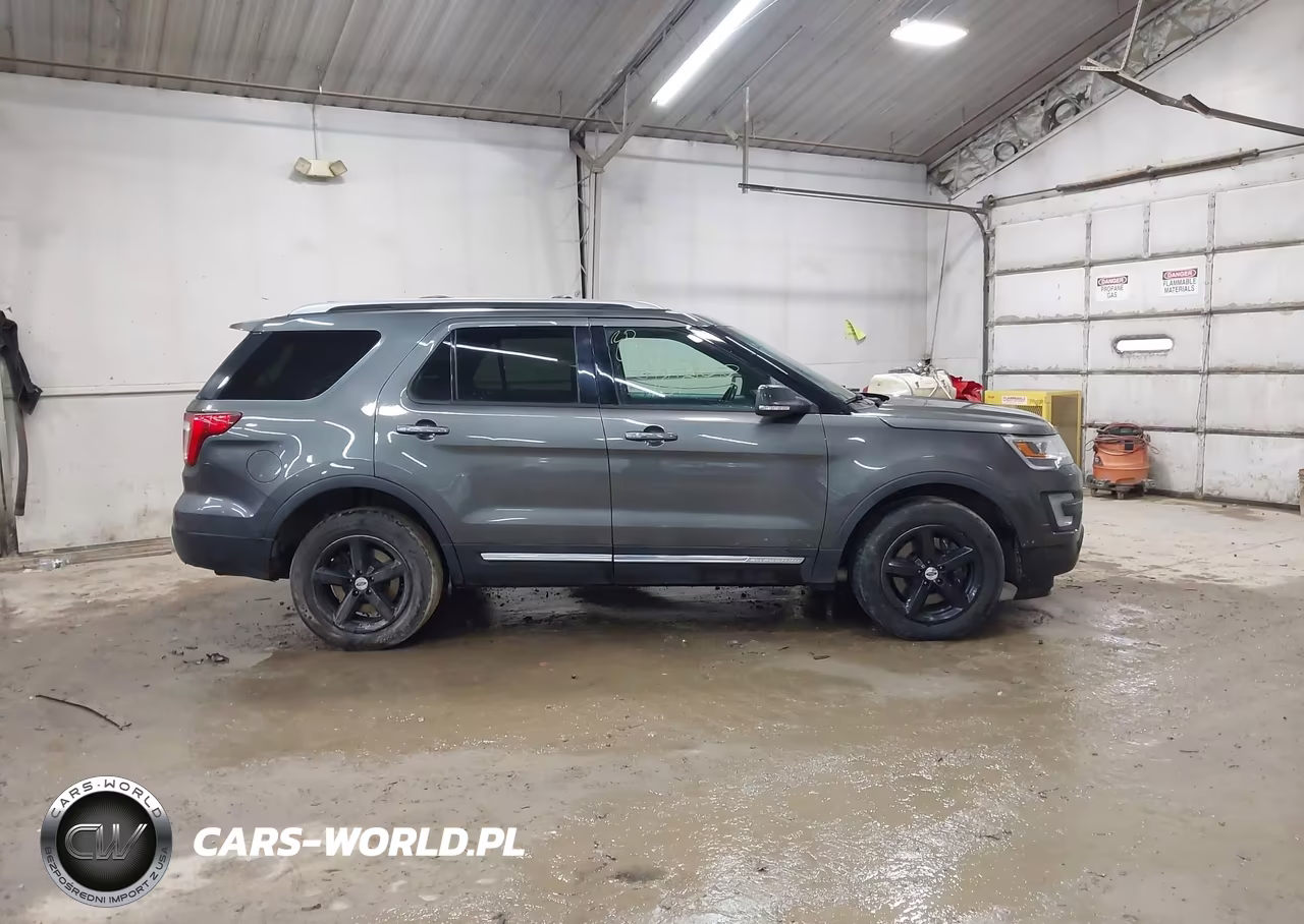 2016 Ford Explorer Xlt VIN:1FM5K8D82GGC83707 - 13