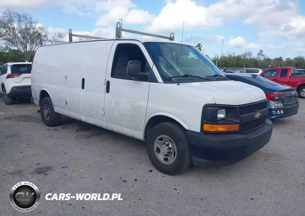 2017 Chevrolet Express 3500 Work Van