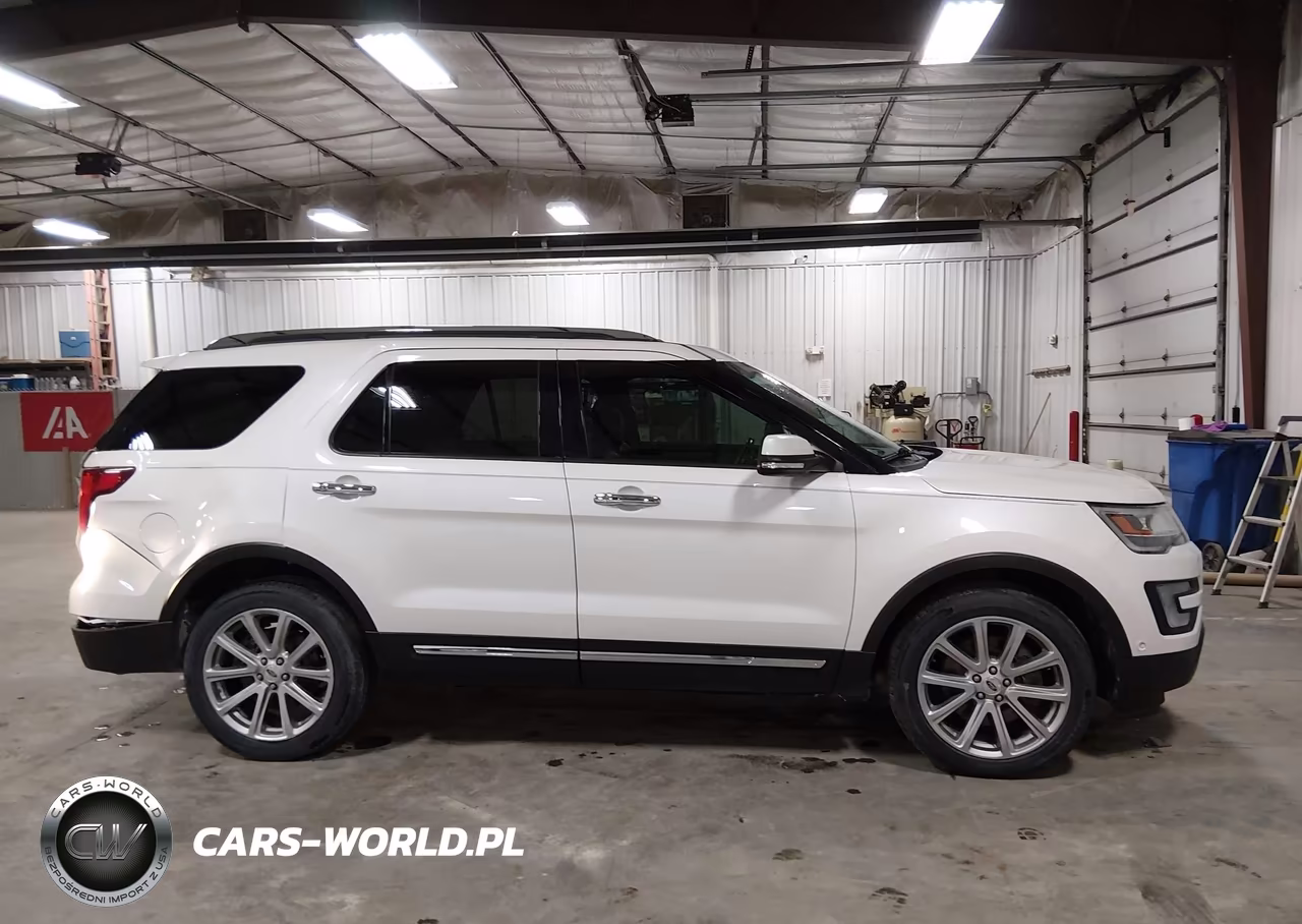 2017 Ford Explorer Limited VIN:1FM5K8F81HGB88389 - 13